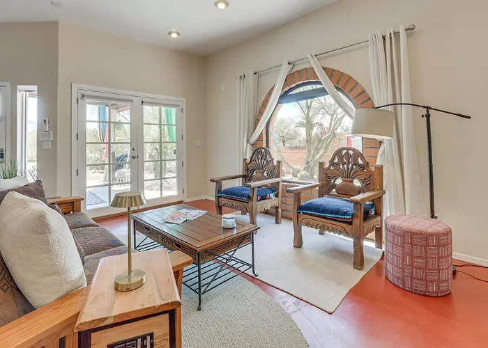 Private Desert Garden: Cozy Casita Сasa de vacaciones Tucson
